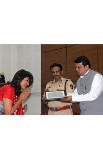 Policy Makers Felicitate Maker of: Daughters of Mother India.