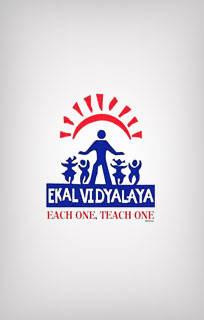 EKAL Family (UAE Chapter) Felicitating Pradeep Goyal – EVFI President at Ghaya Residence on 28th November 2013